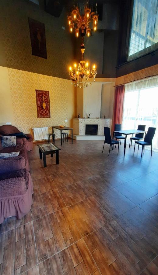 Hotel Sky Star Kazbegi Exterior foto