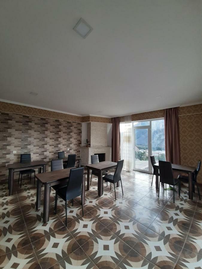 Hotel Sky Star Kazbegi Exterior foto